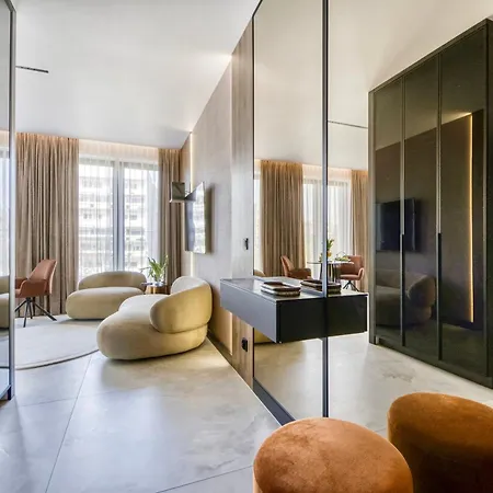 Chronos Luxury Apartmán Varšava